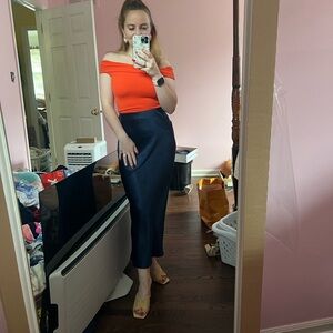 Aritzia Contour Off the Shoulder Top